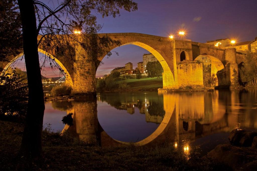 Piso Estacion Termal Garaje Y Aire Acondicionado Lejlighed Ourense Eksteriør billede